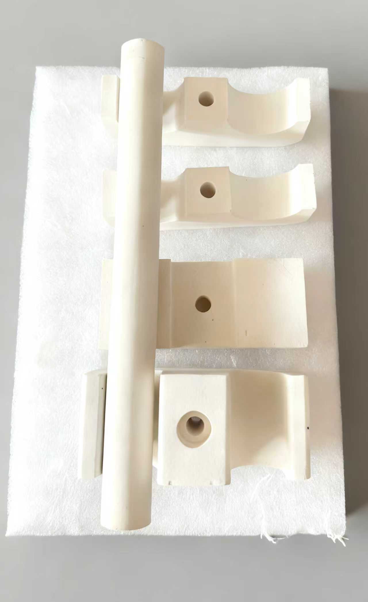 CERAMIC BASEMENT (3)